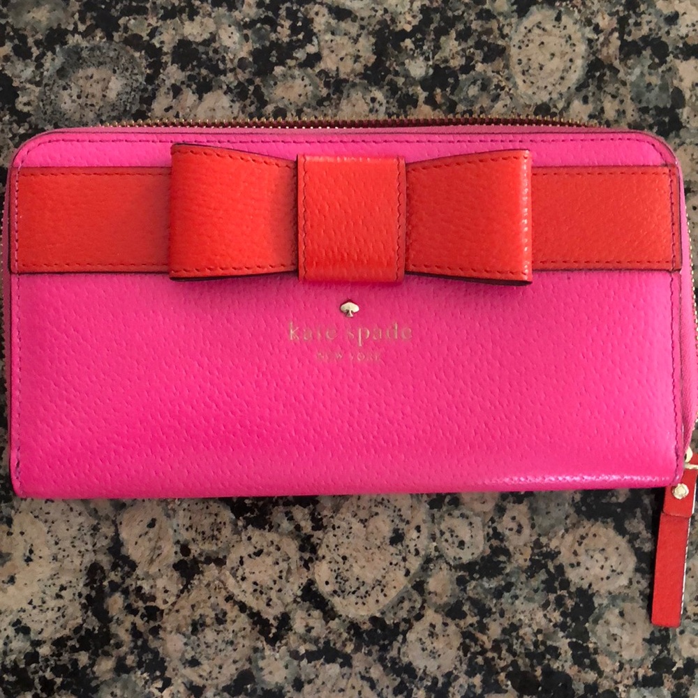 Kate Spade Bow Wallet